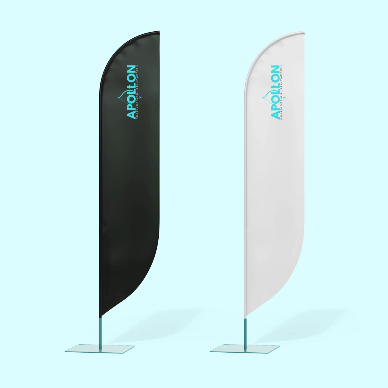 Apollon Beachflags in Dunkelgrün und Weiß mit Cyan-Logo